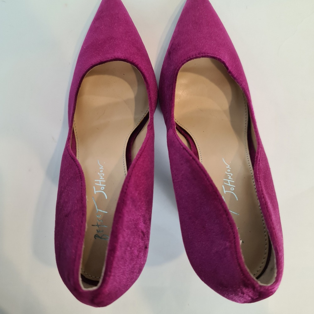 Betsey Johnson CORIE Magenta Velvet Crystal Embellished Block Heel Pumps 9M Prom - Picture 7 of 8